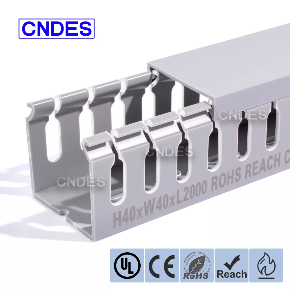 কভার সহ 40×40 পিভিসি তারের নালী